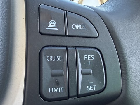 Suzuki Vitara 1.4 Boosterjet 48V Hybrid SZ5 5dr 34
