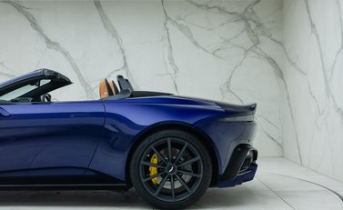 Aston Martin V8 Vantage ROADSTER 43
