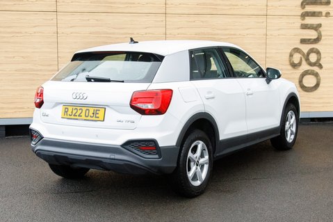 Audi Q2 TFSI TECHNIK 2