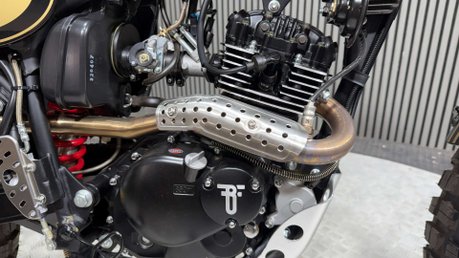 Bluroc Motorcycles Hero 2026 ONLY 10KM 1 OWNER ENDURO SCRAMBLER BIKE 125CC 39
