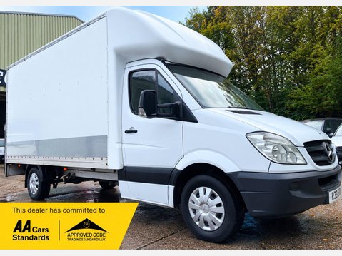 Mercedes-Benz Sprinter 2.1 311 CDI Luton 3dr Diesel Manual RWD L3 (109 bhp) 1