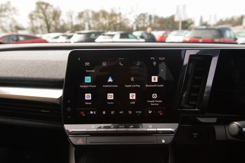 Renault Megane TECHNO 25