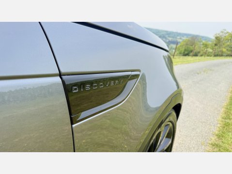 Land Rover Discovery SDV6 HSE LUXURY 13