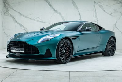 Aston Martin DB12 Coupe