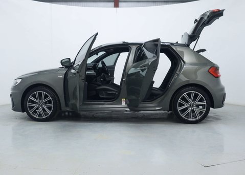 Audi A1 1.0 TFSI 25 S line Sportback 5dr Petrol S Tronic Euro 6 (s/s) (95 ps) 53