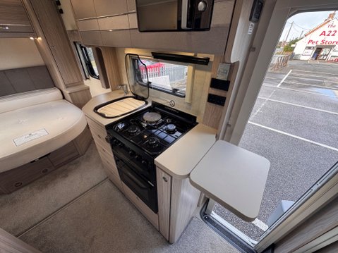 Elddis Autoquest 150 15