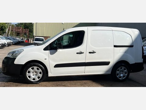 Peugeot Partner 1.6 eHDi 750 SE Panel Van 4dr Diesel Manual L2 (s/s) (128 g/km, 90 bhp) 23