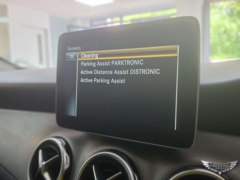 Mercedes-Benz GLA 1.6 GLA180 Urban Edition 7G-DCT Euro 6 (s/s) 5dr 36