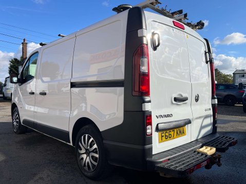 Vauxhall Vivaro 1.6 Vivaro 2900 CDTi ecoFLEX S/S 10