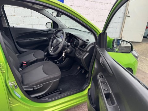 Vauxhall Viva 1.0i SE Euro 6 5dr 54