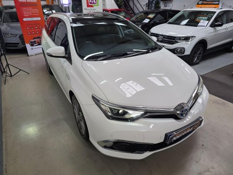 Toyota Auris 1.8 VVT-h Excel Touring Sports CVT Euro 6 (s/s) 5dr 15