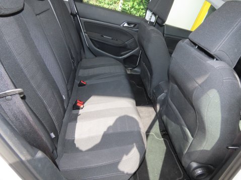 Peugeot 308 BLUE HDI S/S SW ALLURE 8