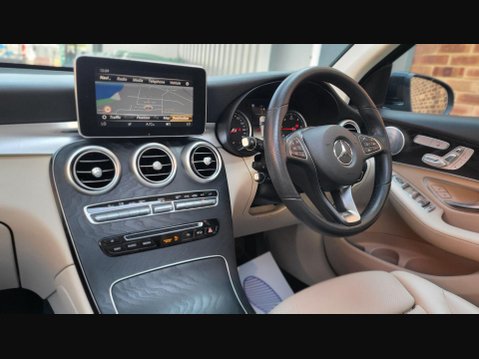 Mercedes-Benz GLC GLC 220 D 4MATIC SPORT PREMIUM PLUS 8