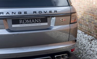 Land Rover Range Rover Sport 5.0 SVR 24