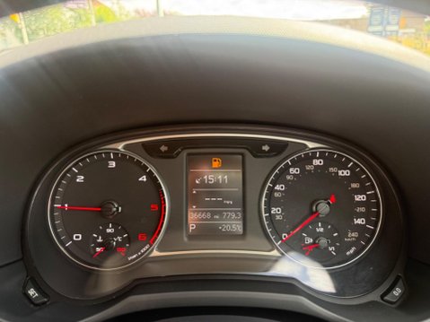 Audi A1 1.6 TDI Sport Sportback S Tronic Euro 6 (s/s) 5dr 30