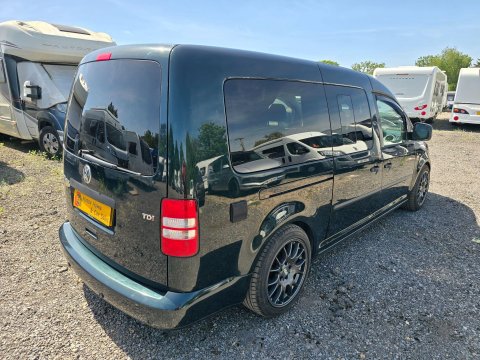 Volkswagen Caddy Maxi Camper Crib 11