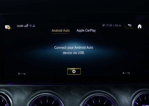 Mercedes-Benz E Class 2.0 E300h MHEV AMG Line Night Edition (Premium Plus) Coupe 2dr Petrol Hybri 25