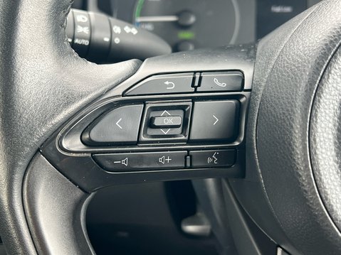 Toyota Yaris ICON FHEV 30