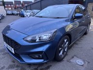 Ford Focus ST-LINE 5