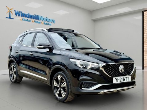 MG ZS 44.5kWh Exclusive Auto 5dr 1