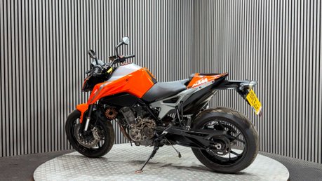KTM Duke 2018 33K SPARES OR REPAIR PROJECT BIKE 790CC NAKED 5