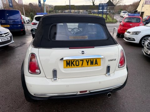 Mini Convertible 1.6 Cooper Euro 3 2dr 13