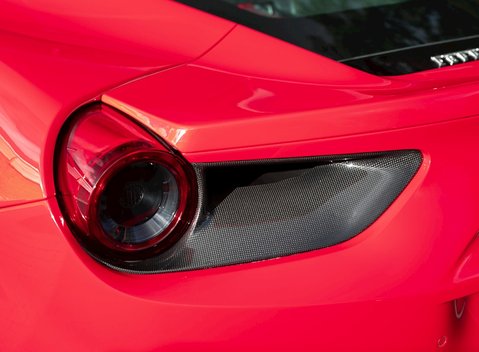 Ferrari 488 GTB 26
