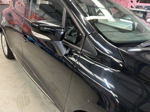 Renault Clio DYNAMIQUE NAV TCE 5