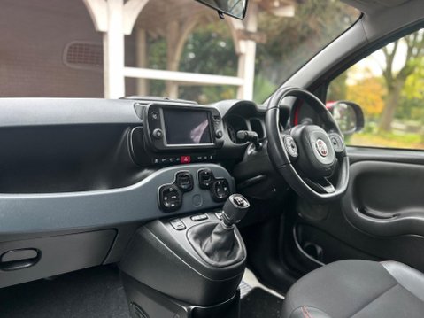 Fiat Panda RED MHEV 9