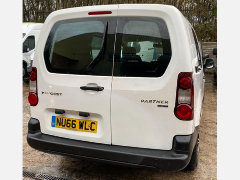 Peugeot Partner 1.6 BlueHDi 744 S Crew Van 6dr Diesel Manual L2 (113 g/km, 100 bhp) 15