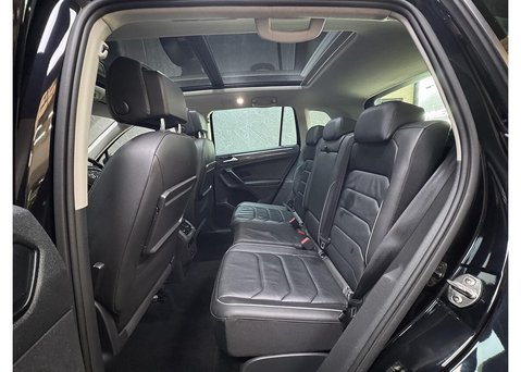 Volkswagen Tiguan 2.0 TDI SEL SUV 5dr Diesel DSG 4Motion Euro 6 (s/s) (150 ps) 52