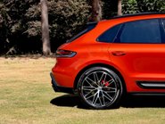 Porsche Macan S PDK 37