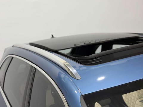 Bentley Bentayga 4.0 V8 SUV 5dr Petrol Auto 4WD Euro 6 (s/s) (550 ps) 25