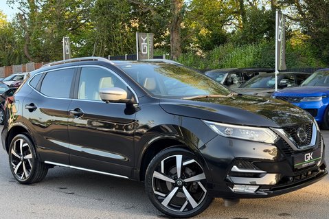 Nissan Qashqai DIG-T TEKNA PLUS DCT - ONE OWNER - DETATCHABLE TOWBAR -LOW MILEAGE  1