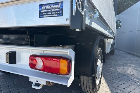 Peugeot Boxer 335 2.2 Hdi 130 ps Crew Cab Tipper - Air Con - Ex MOD 22