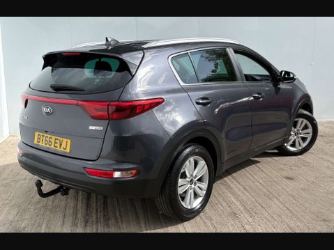 Kia Sportage 1.7 Sportage 2 CRDi ISG 5dr 37