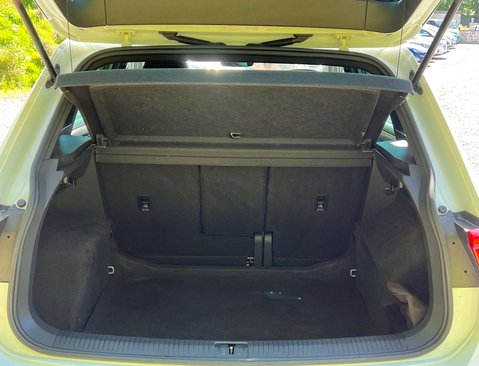 Volkswagen Tiguan 1.5 Tiguan R-Line TSi Semi-Auto 5dr 51