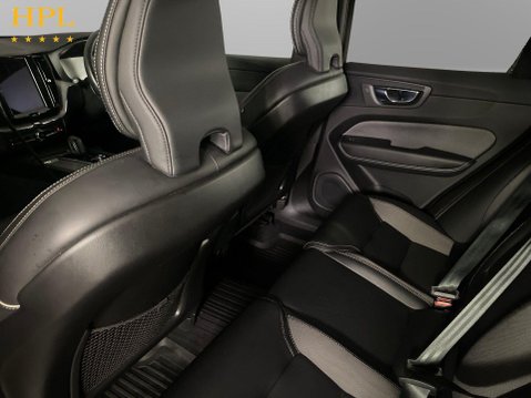 Volvo XC60 2.0 B5 MHEV R-Design SUV 5dr Petrol Hybrid Auto AWD Euro 6 (s/s) (250 ps) 19