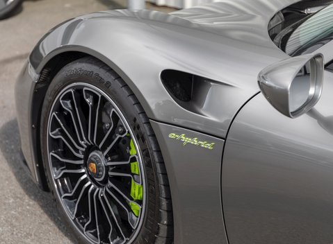 Porsche 918 Spyder 29