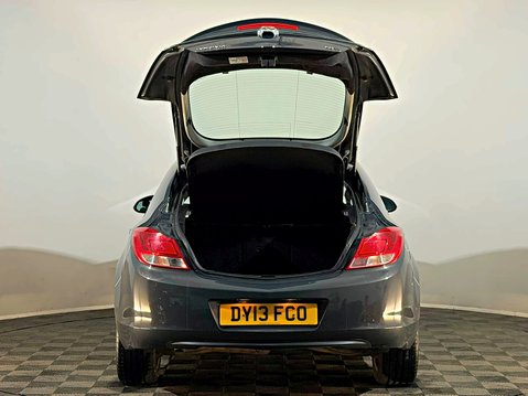 Vauxhall Insignia SE NAV CDTI 9