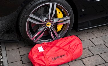 Ferrari Portofino 31