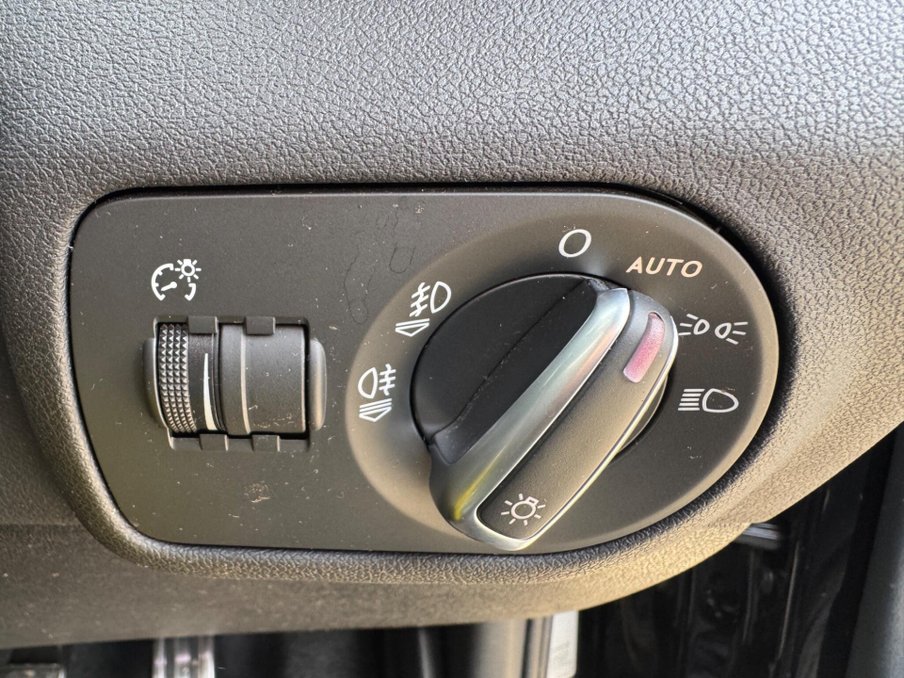 2014 Audi A1 — image 24