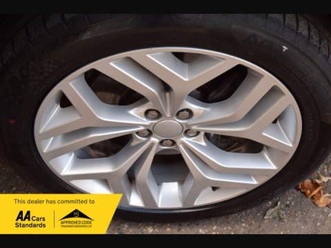 Land Rover Range Rover Evoque 2.0 Range Rover Evoque R-Dynamic SE D Auto 4WD 5dr 21