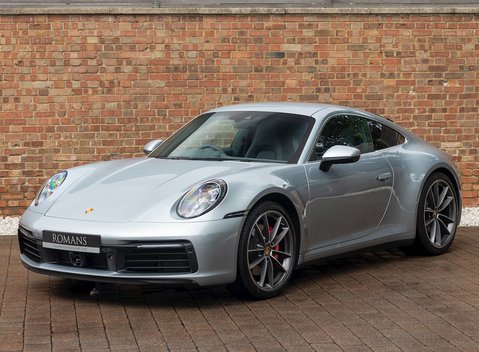 Porsche 911 Carrera S (992) 6