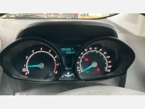 Ford Transit Courier 1.0 EcoBoost Limited L1 Euro 6 5dr 9