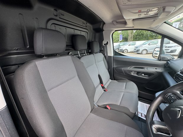 Citroen Berlingo AUTO LWB L2H1 Driver 950 Air Con Alloys Camera Nav Sensors SELECT 14