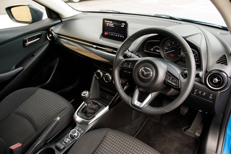 Mazda 2 BLACK PLUS EDITION
