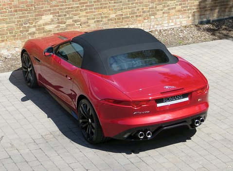 Jaguar F-Type S V8 Convertible 4