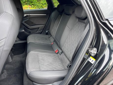 Audi A3 1.5 TFSI 35 Edition 1 Sportback S Tronic Euro 6 (s/s) 5dr 33