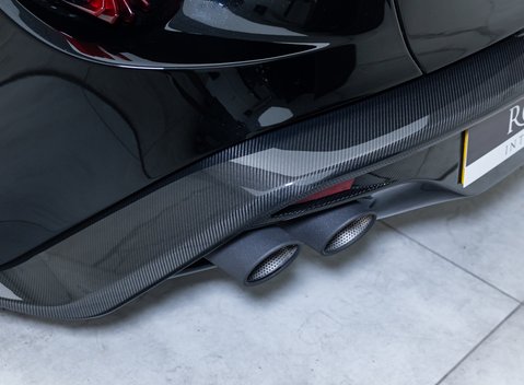 Aston Martin Vanquish ZAGATO Shooting Brake 50